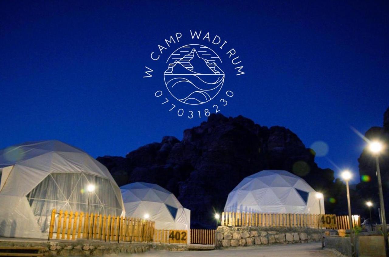 W Camp 瓦迪拉姆 外观 照片